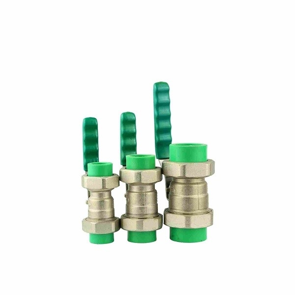 PN16 Telfon Sealing Brass Ball Valves Level Hand PPR Ball Valves 1/2 - 4 Inch 320g